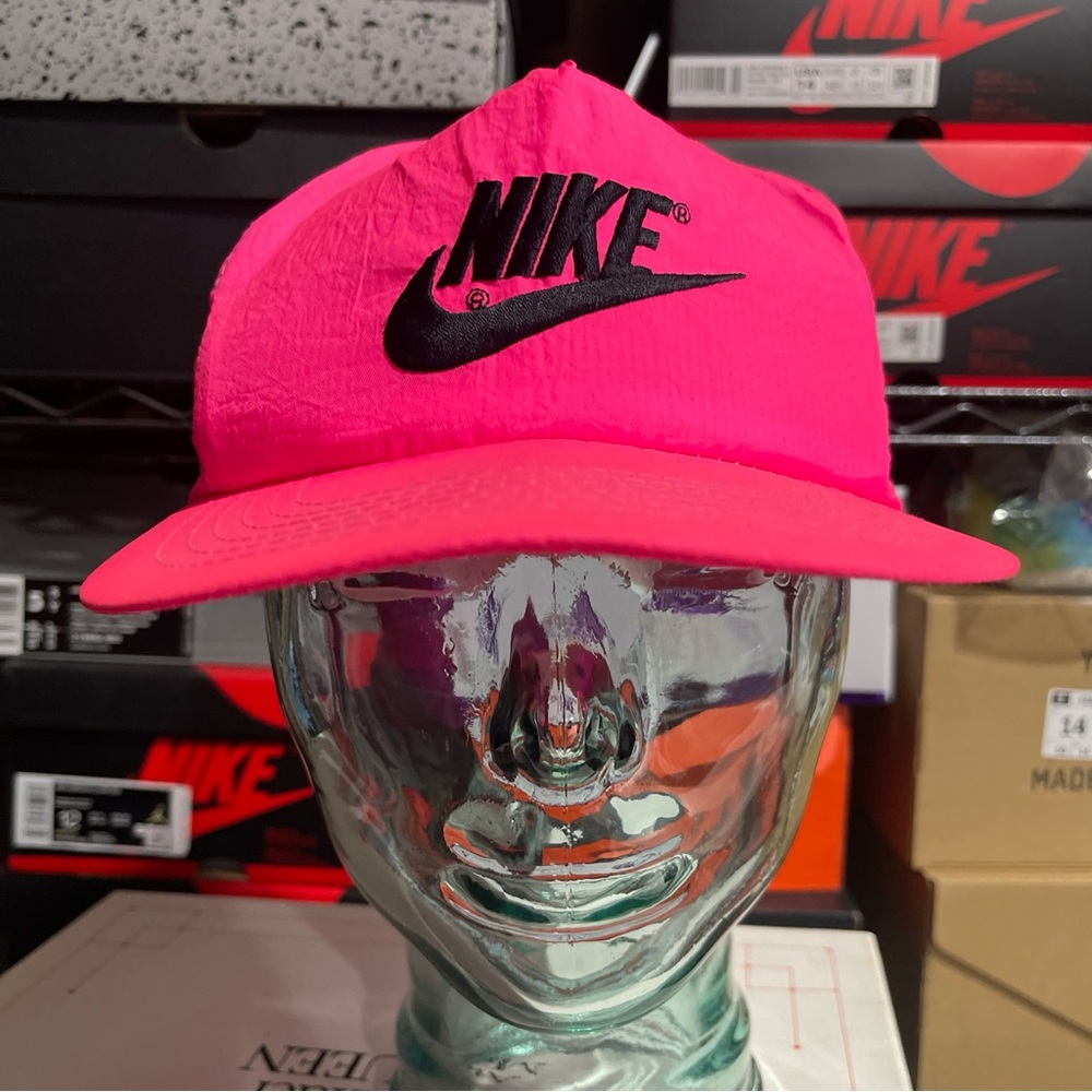 Vintage Nike Hot Pink Hat Cap Snapback Spell Out Swoosh Logo Nylon Rare Worn.